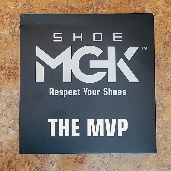 MGK Premium Shoe Care Kit - Picture 1 of 2